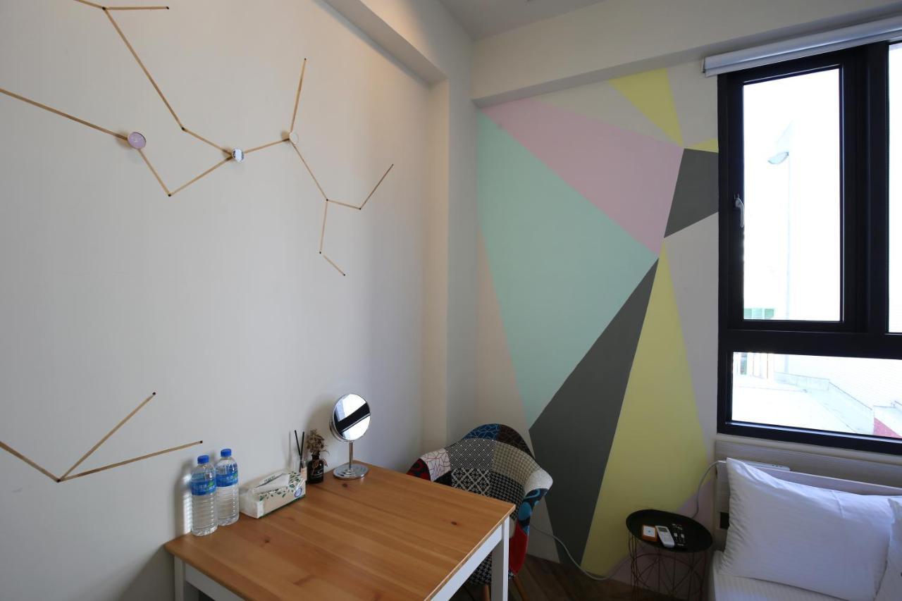 Yes Yes I Am Willing Apartment Đài Nam Ngoại thất bức ảnh